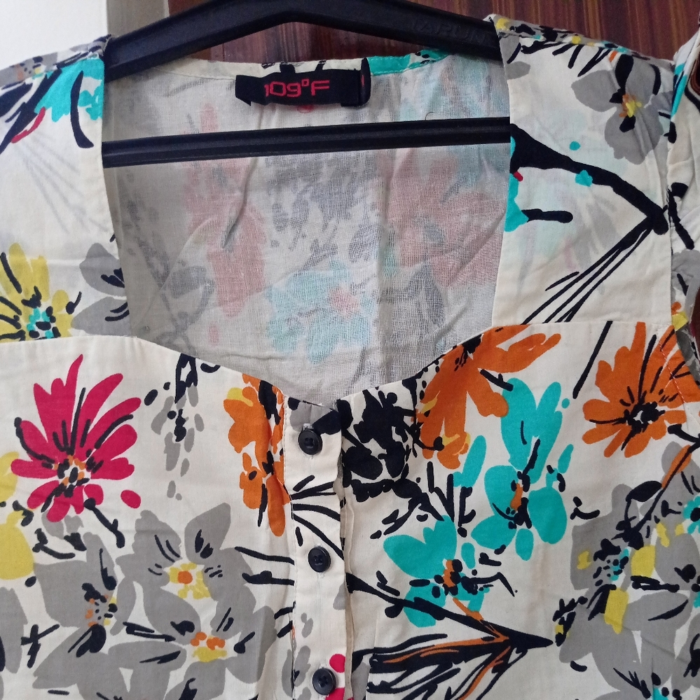 Floral Casual Dress - Picture 5 of 7